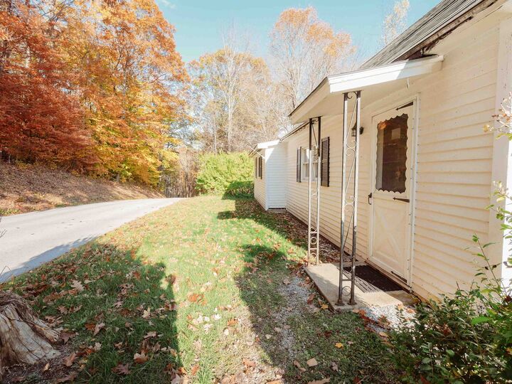 Property Photo:  1646 Plains Road  VT 05763 