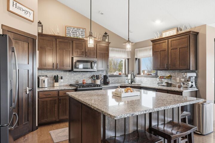 Property Photo:  1633 Beaver Way  WI 54017 