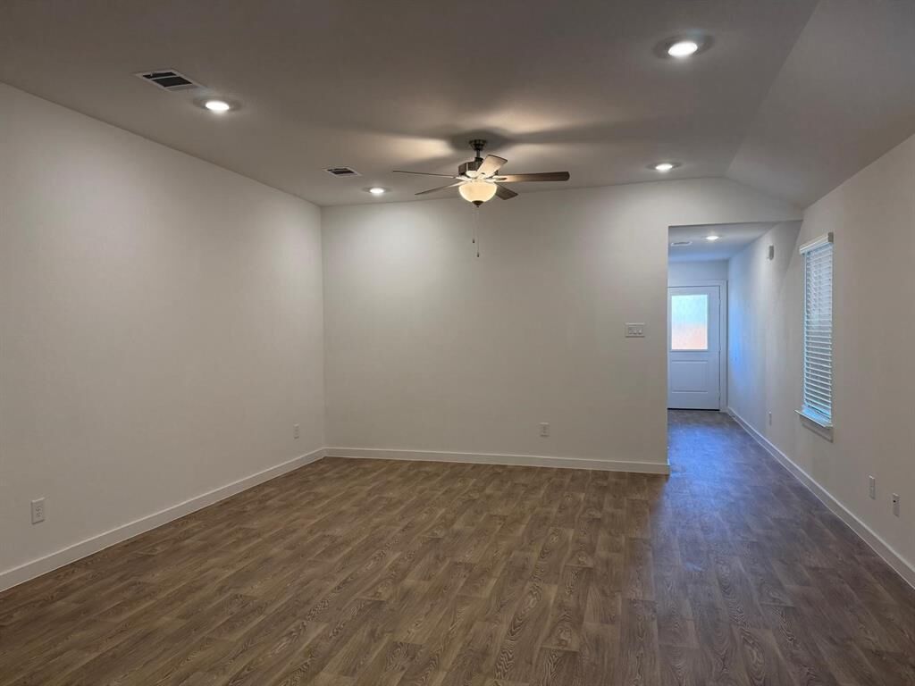 Property Photo:  1038 Garnet Drain  TX 77417 