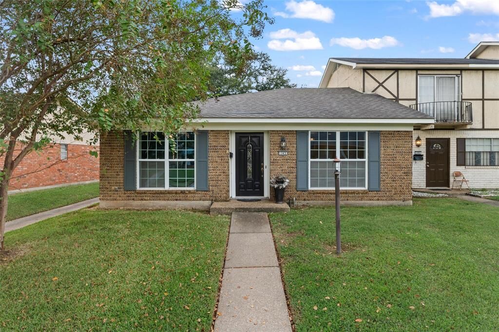 Property Photo:  143 Pomeroy Drive  LA 71115 