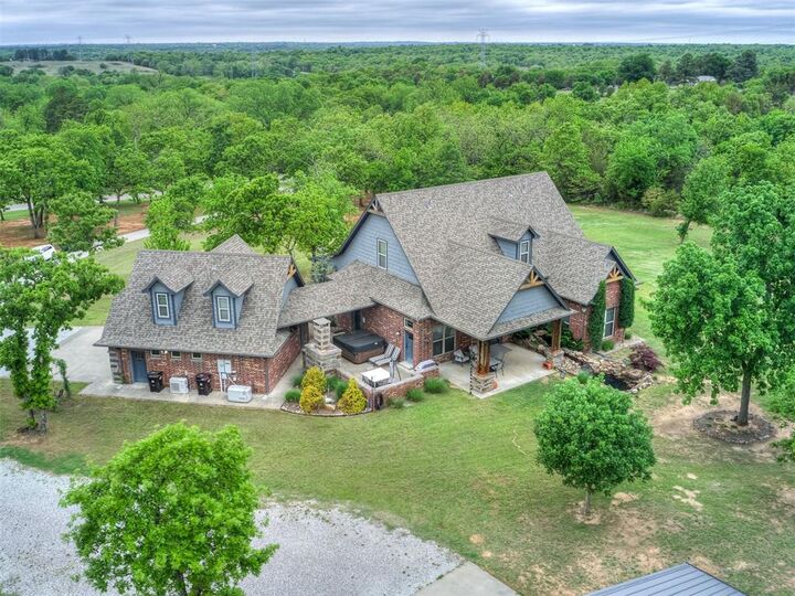 Property Photo:  7979 NE 144th Avenue  OK 74857 