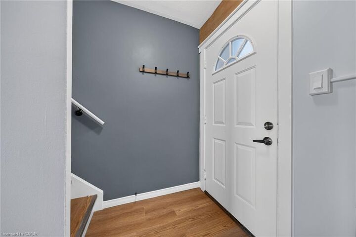 Property Photo: 350 Quigley Road 849 ON L8K 5N2