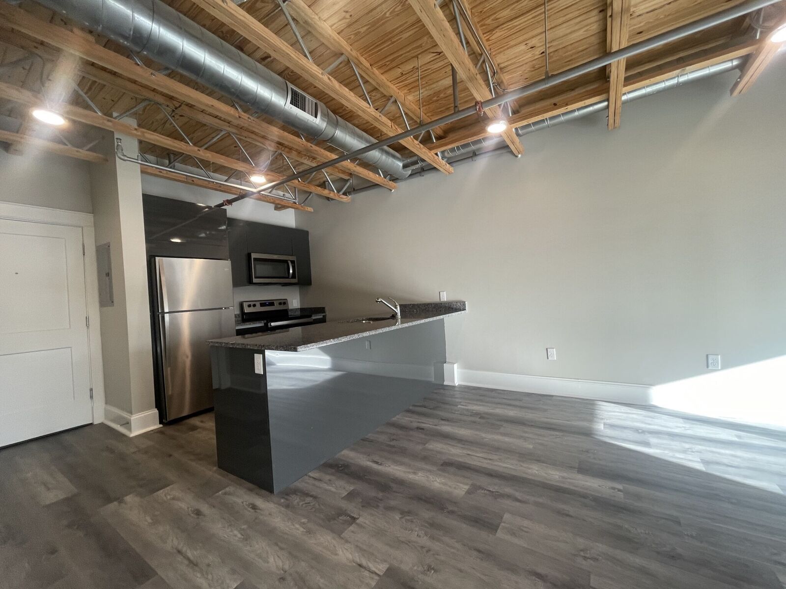 Property Photo:  350 Pleasant St 338  MA 02472 