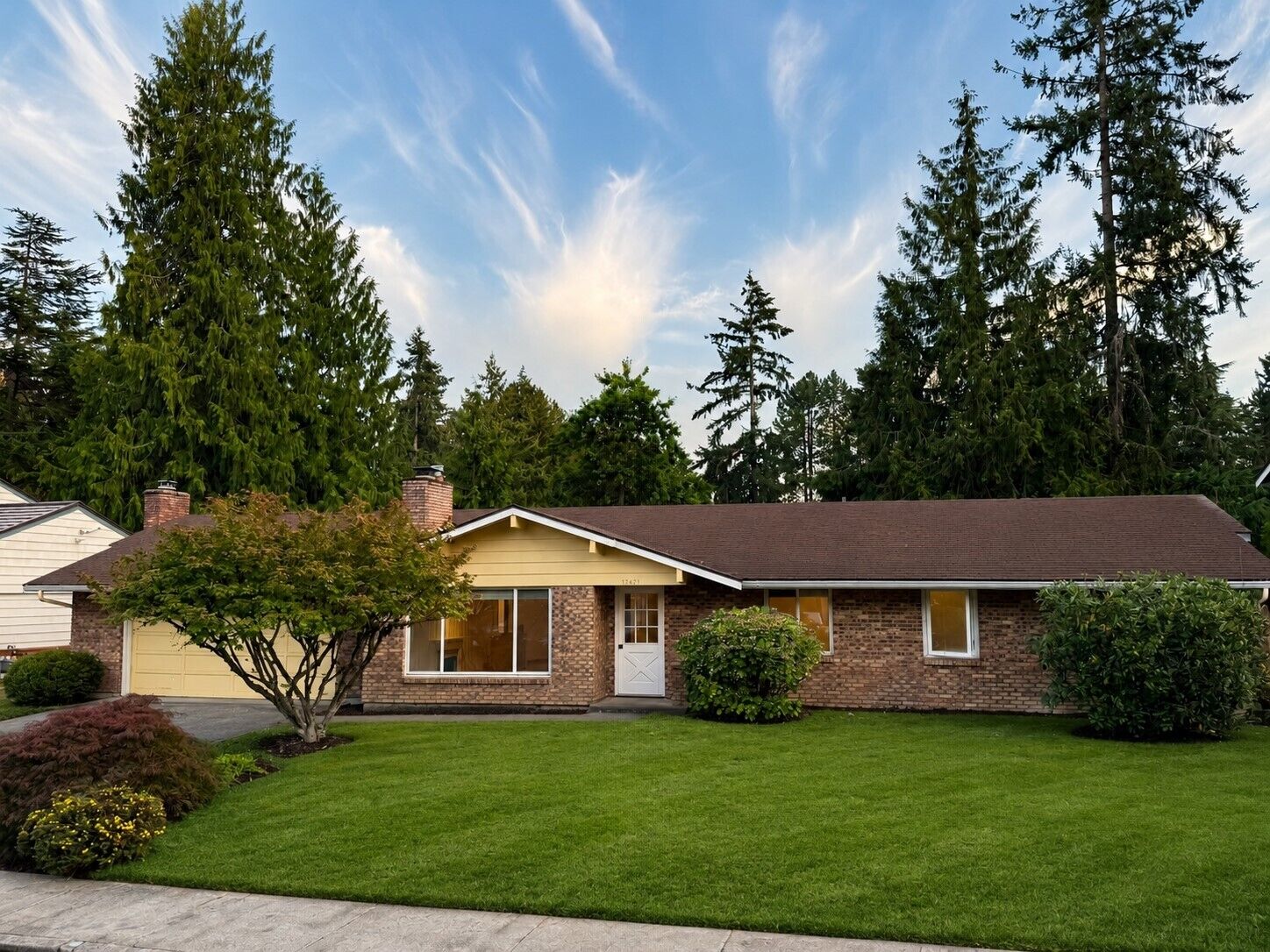 Property Photo:  17421 NE 11th Street  WA 98008 