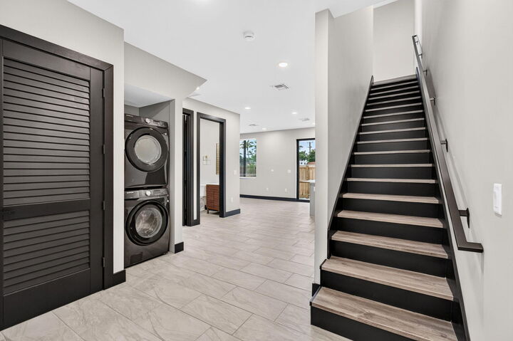 Property Photo:  3541 NE 13th Avenue Unit A  FL 33334 