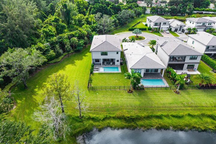 Property Photo: 8209 Essex Country Club Drive FL 33434
