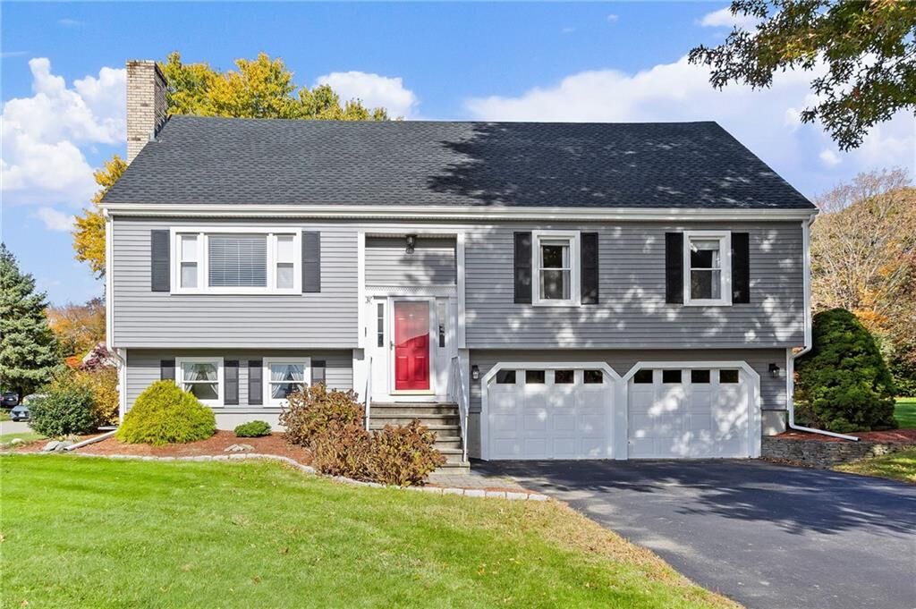 Property Photo: 31 Greenview Street RI 02864