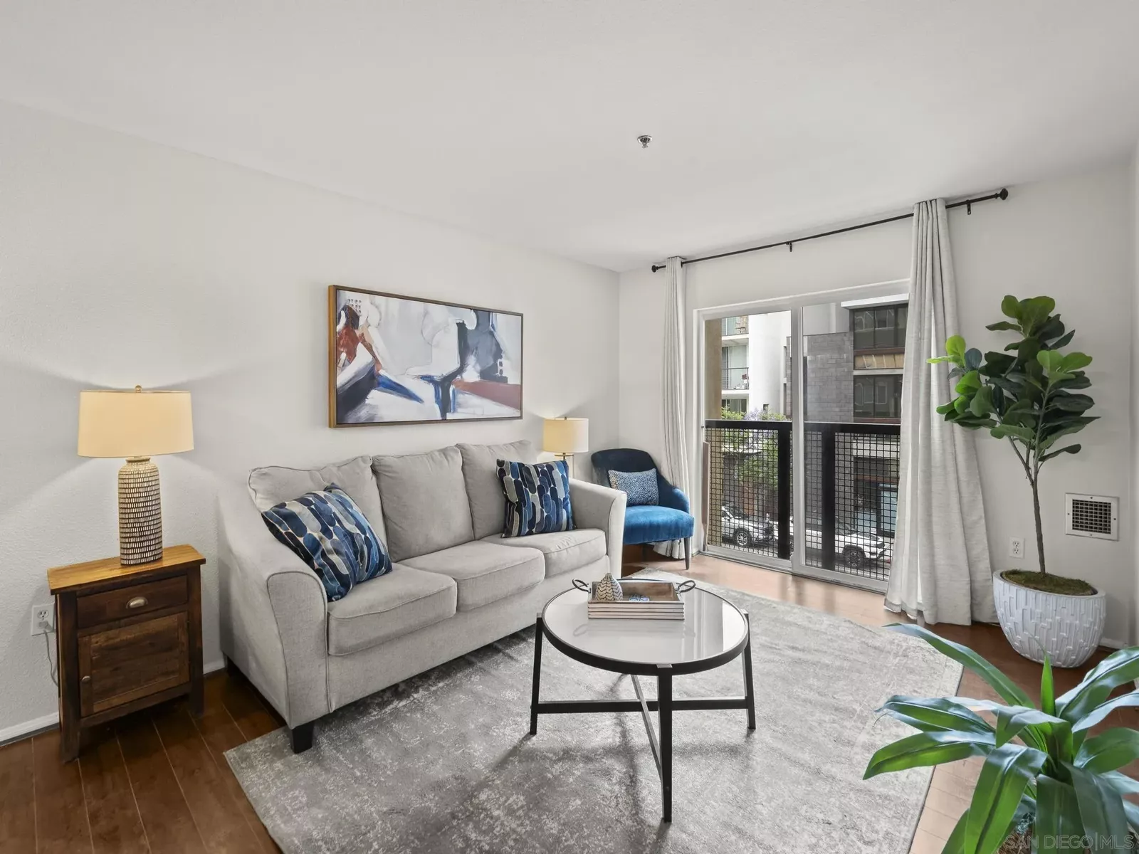 Property Photo:  1970 Columbia St 312  CA 92101 