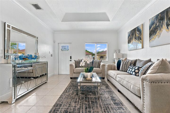 Property Photo: 217 SW 15th Pl FL 33030
