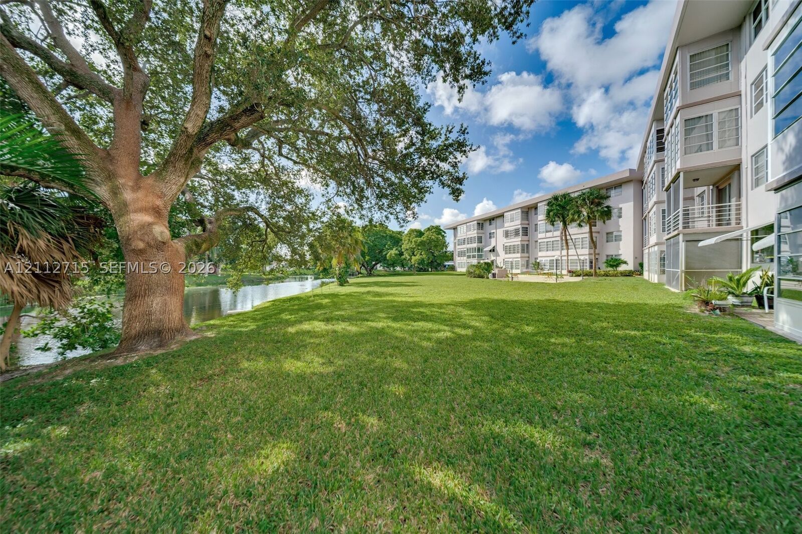 Property Photo: 2800 NW 47th Ter 202A FL 33313