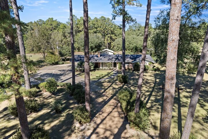 Property Photo:  222 County Road 482  TX 75956 