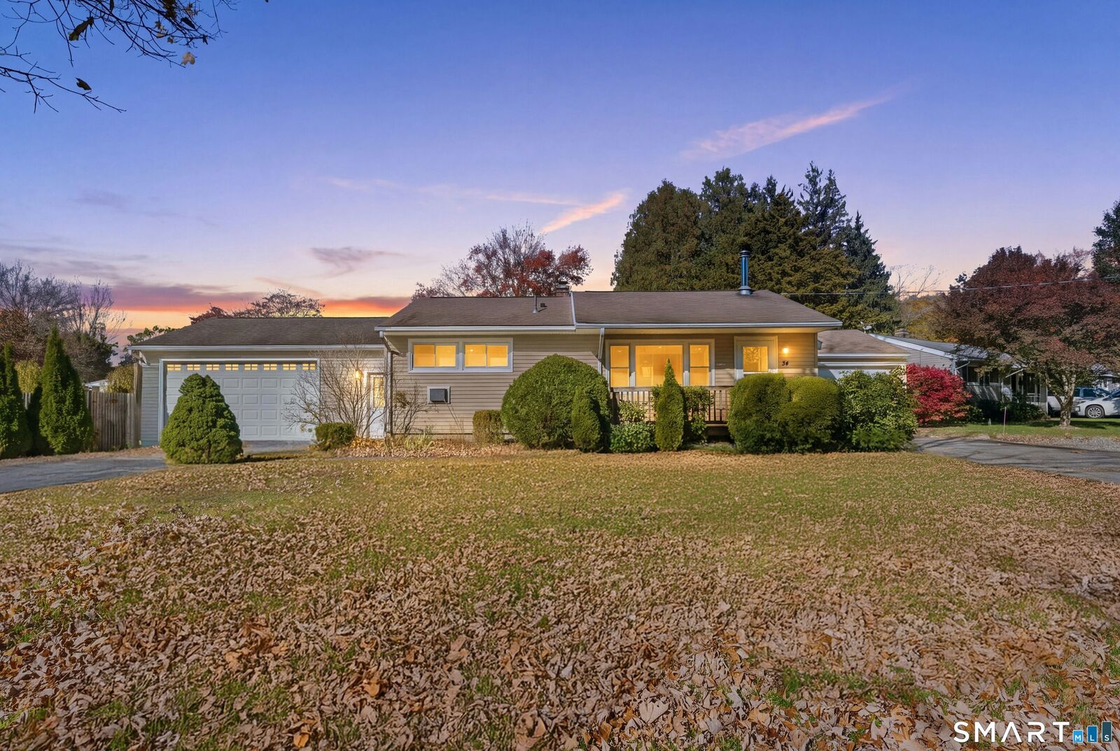 Property Photo:  34 Beacon Manor Circle  CT 06770 