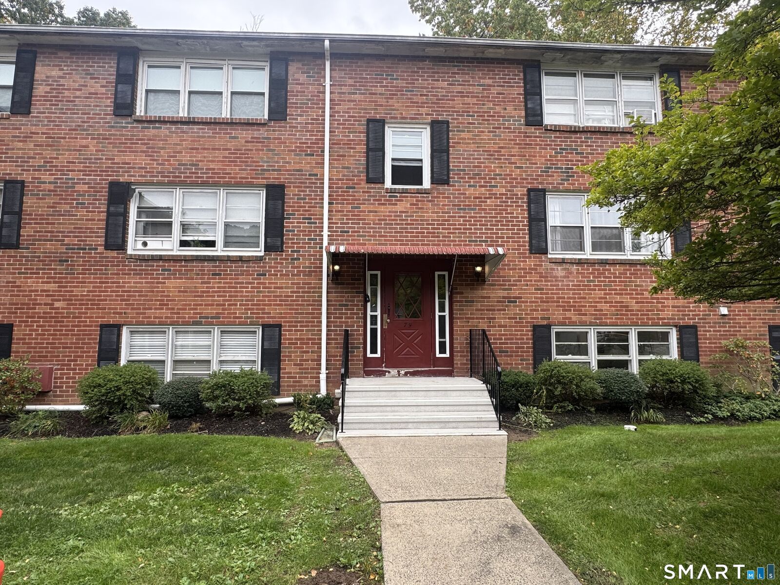 Property Photo:  79 Colebrook Court B  CT 06405 