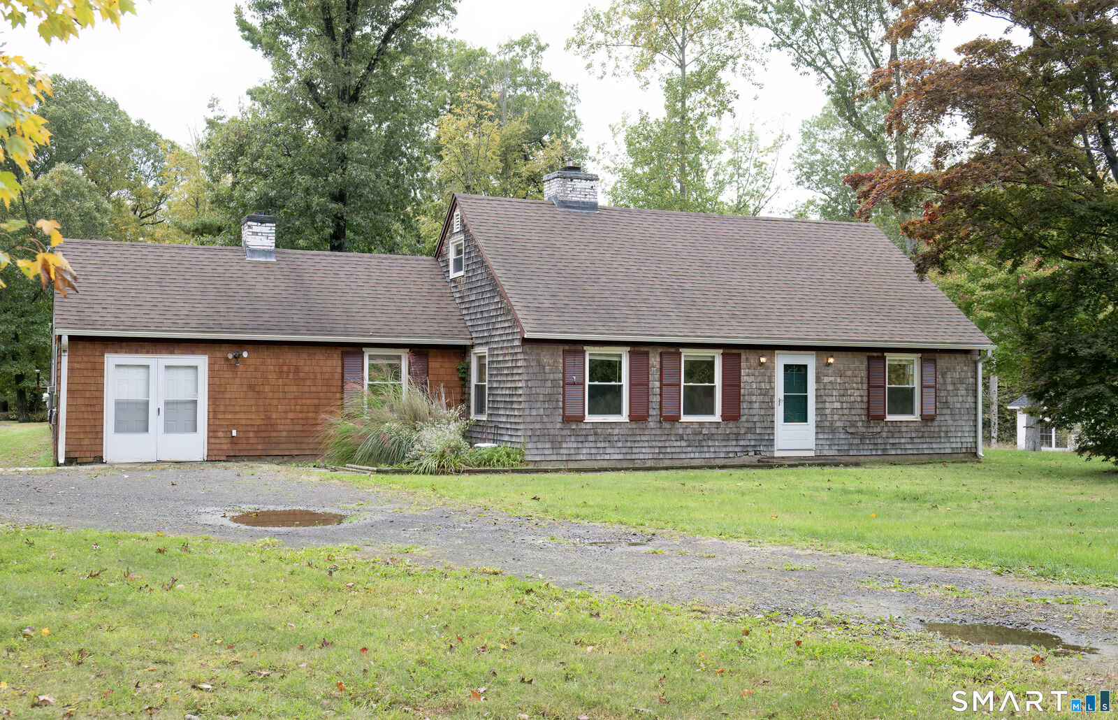 Property Photo:  267 Kings Highway  CT 06473 