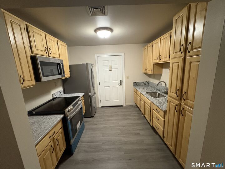 Property Photo: 616 Kossuth Street 618 CT 06608