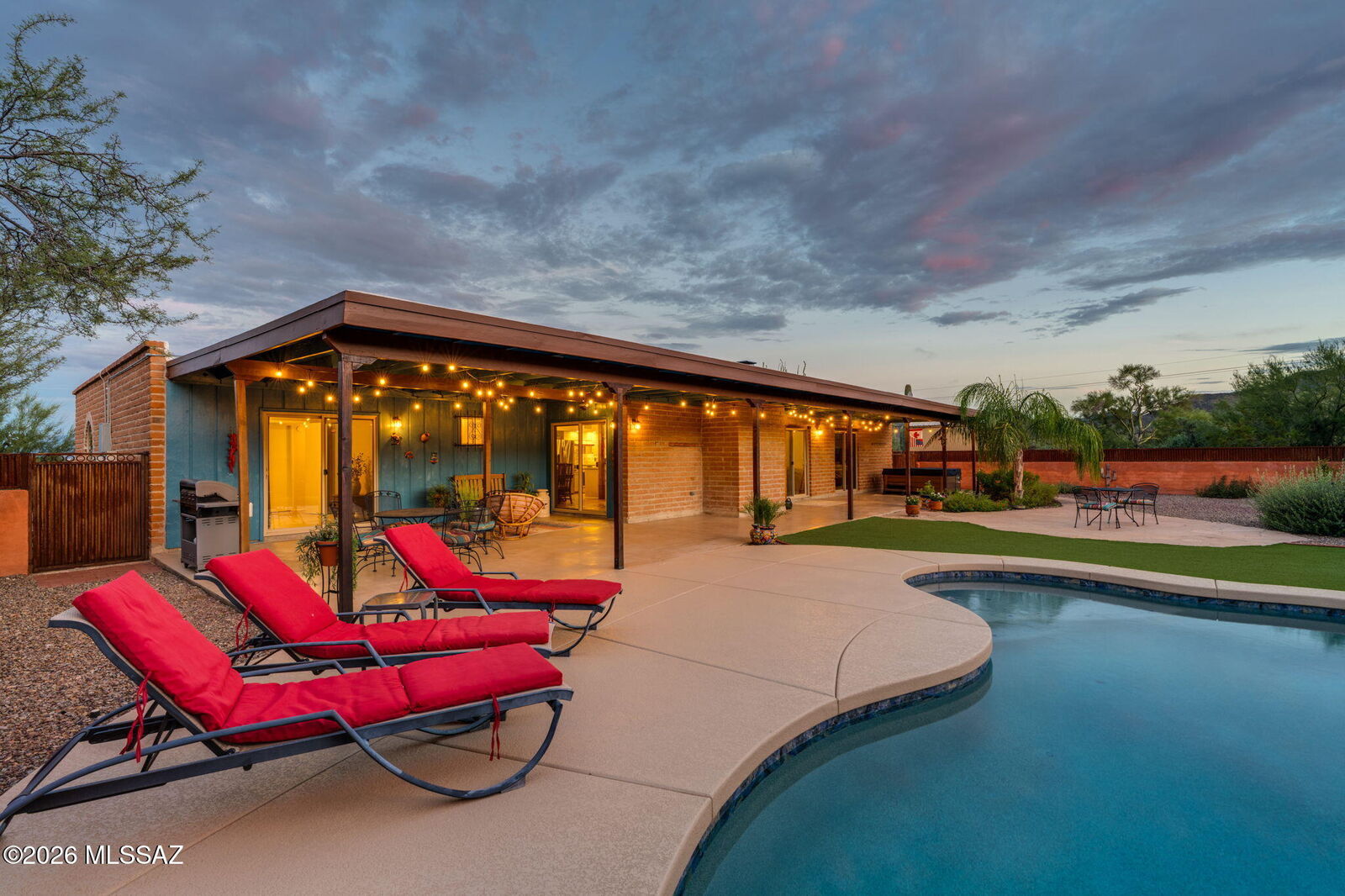 Property Photo: 4832 W Trails End Road AZ 85745