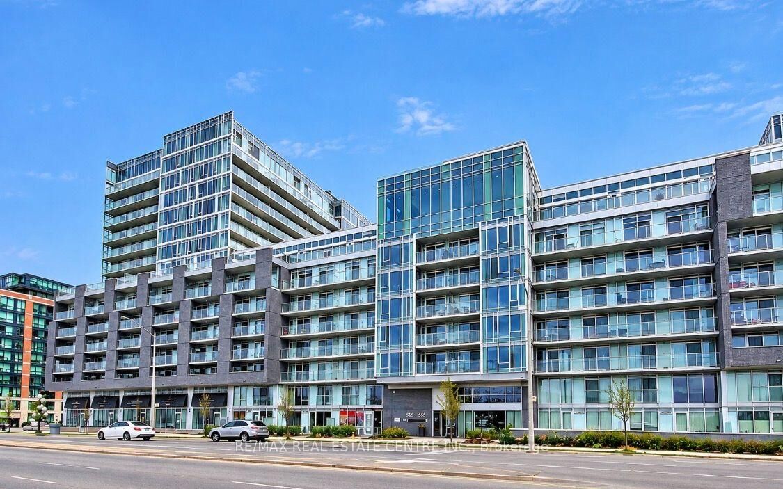 Property Photo:  555 Wilson Avenue E111  ON M3H 0C5 