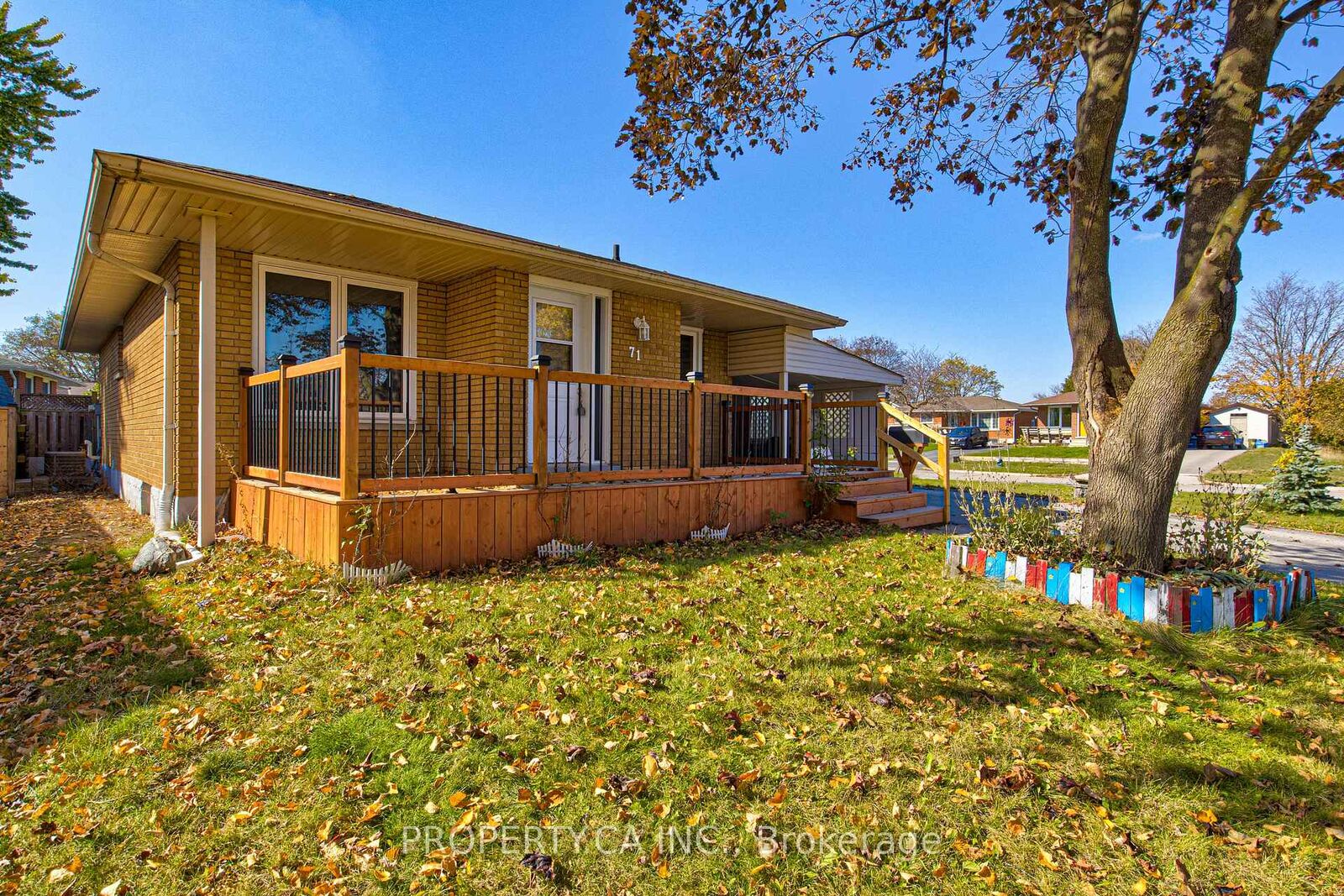 Property Photo:  71 Highpark Avenue  ON N2C 2C3 