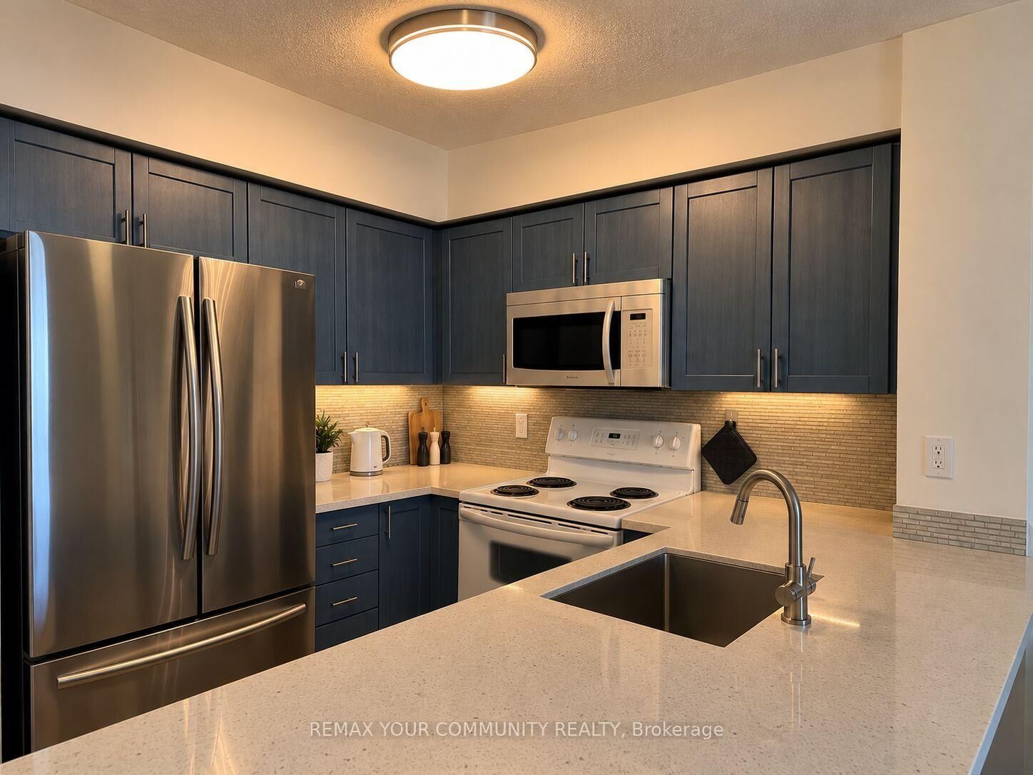 Property Photo: 28 Harrison Garden Boulevard 706 ON M2N 7B5