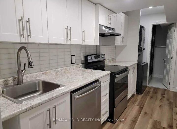 Property Photo: 1466 Farmstead Drive ON L9E 0B3