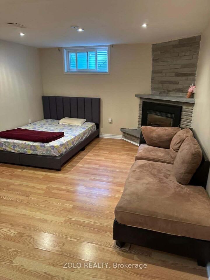 Property Photo: 12 Quinby Court ON M9V 2V3
