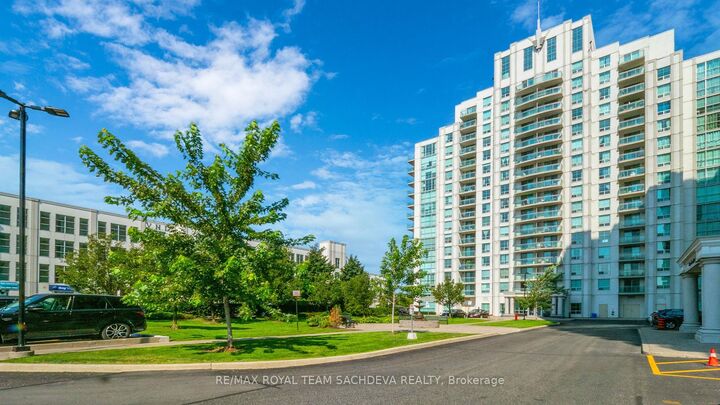 Property Photo: 6 Rosebank Drive 9I ON M1B 0A1
