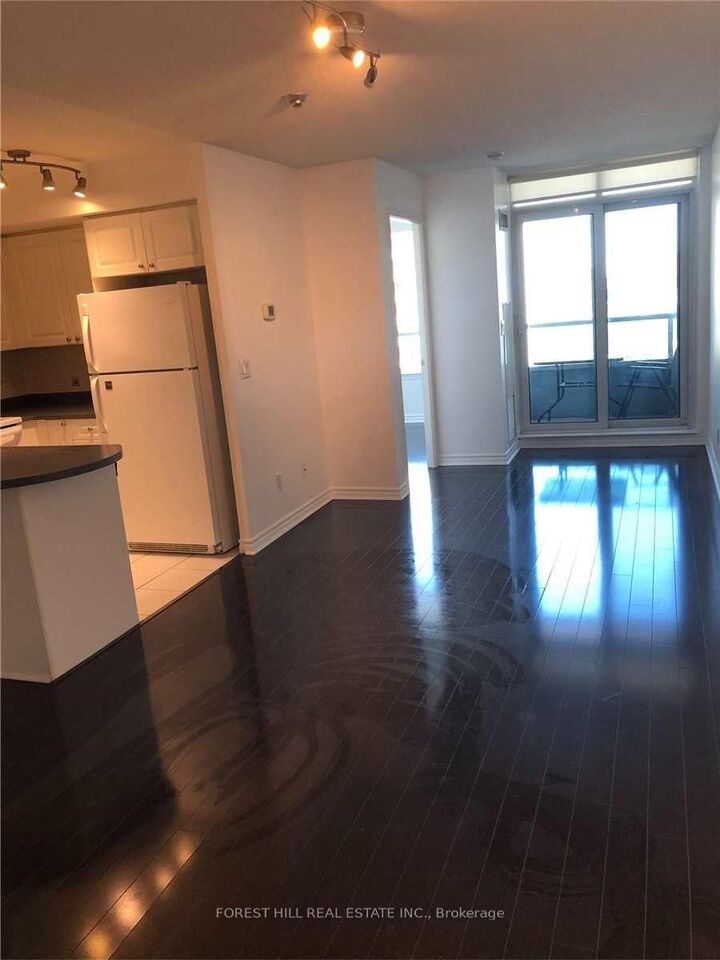 Property Photo:  17 Barberry Place 1403  ON M2K 3E2 