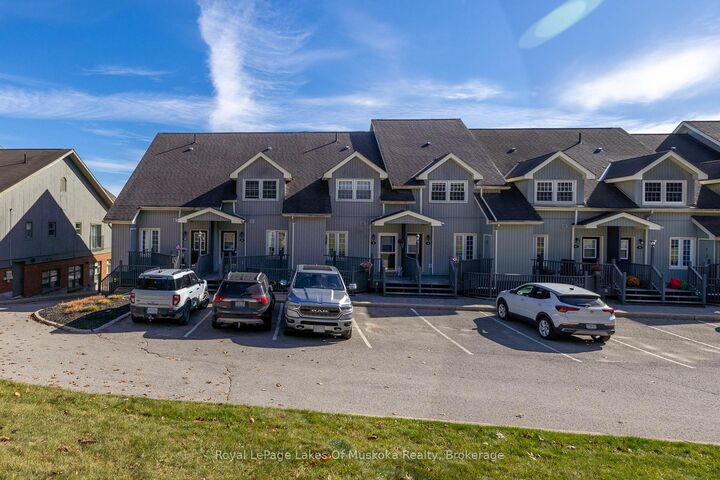 Property Photo:  44 King William Street 9  ON P1H 1G3 