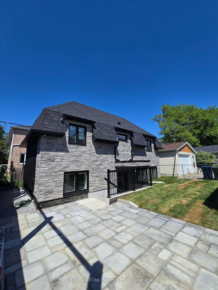 Property Photo:  46 Pitt Avenue Garden Suite  ON M1L 2R4 