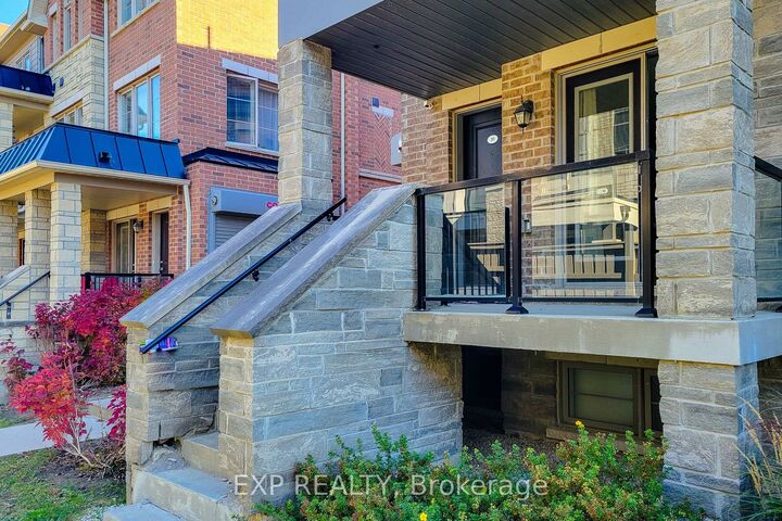 Property Photo:  200 Veterans Drive 30  ON L7A 4S6 