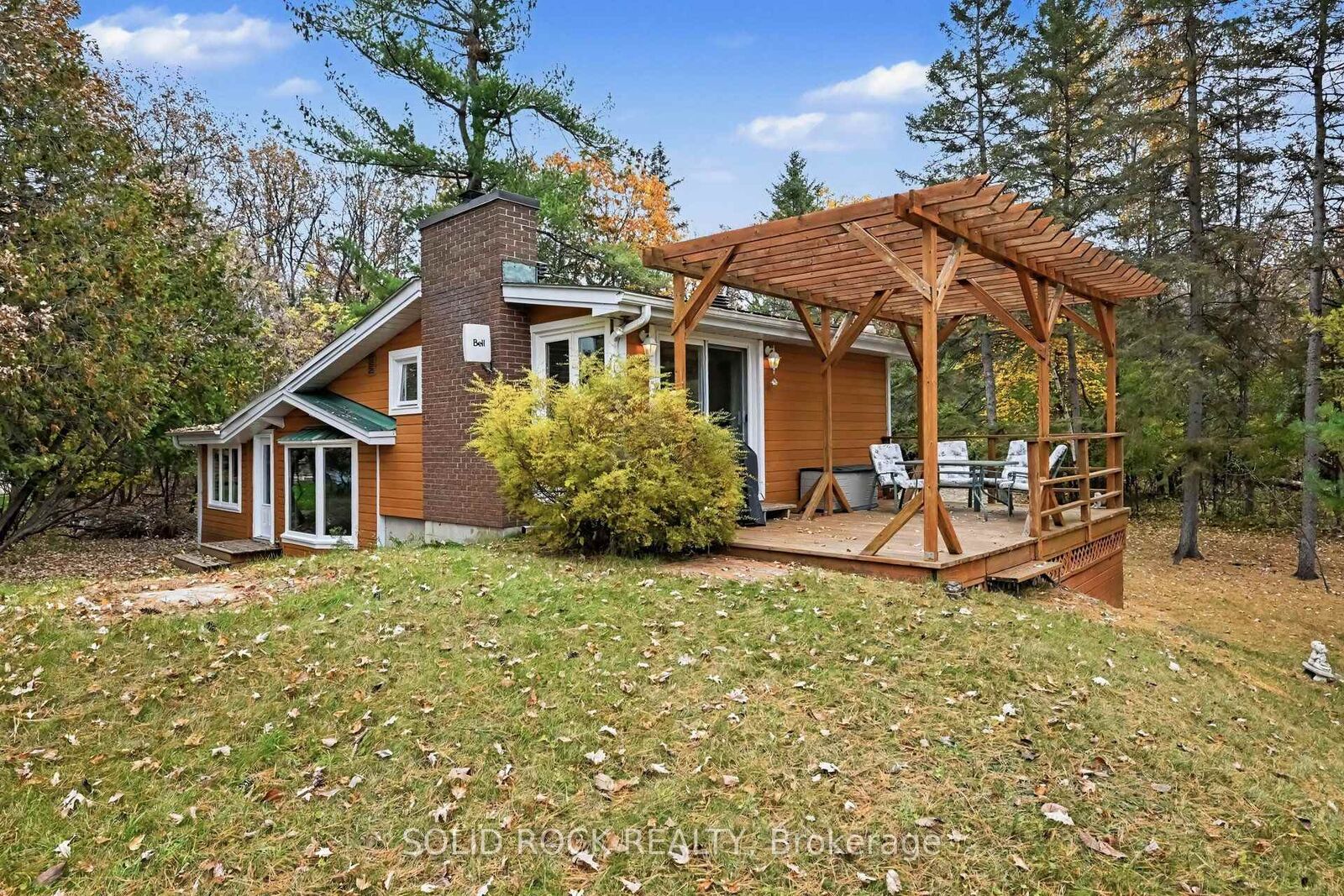 Property Photo:  107 Lighthouse Lane  ON K7S 3G7 