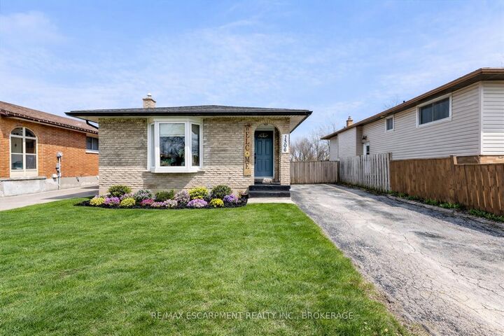 Property Photo:  7506 Jubilee Drive  ON L2G 7J5 