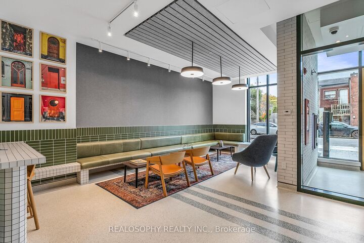 Property Photo:  115 Larchmount Avenue 501  ON M4M 2Y6 