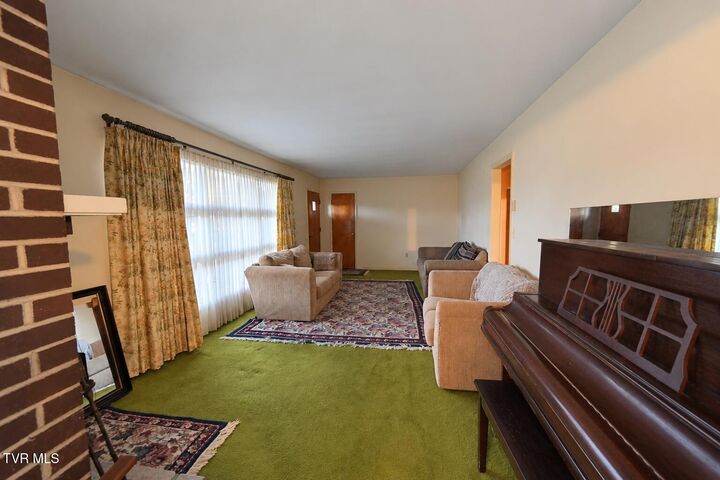 Property Photo:  870 Falcon Drive  VA 24210 