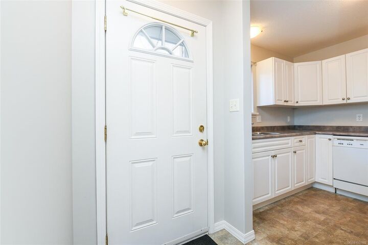 Property Photo: 2197 Murrelet Dr #25 BC V9M 3Y1