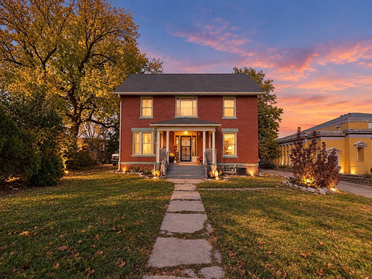 Property Photo: 1600 E High Street OH 45505
