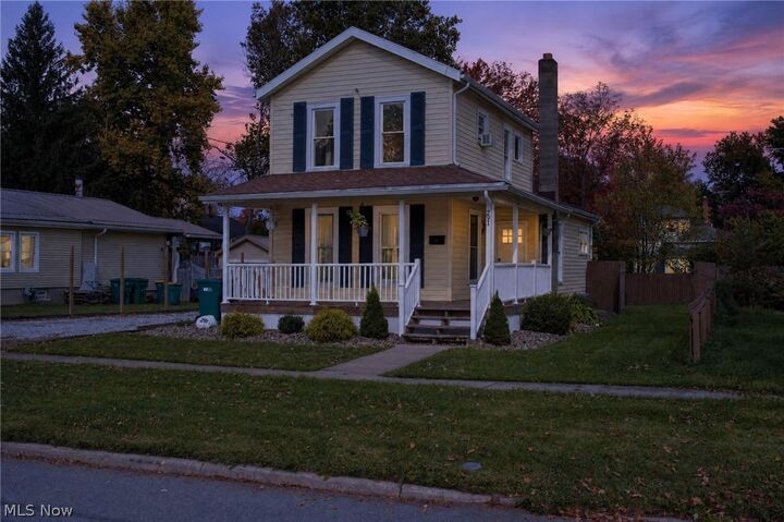 Property Photo:  291 Vine Street  OH 44041 