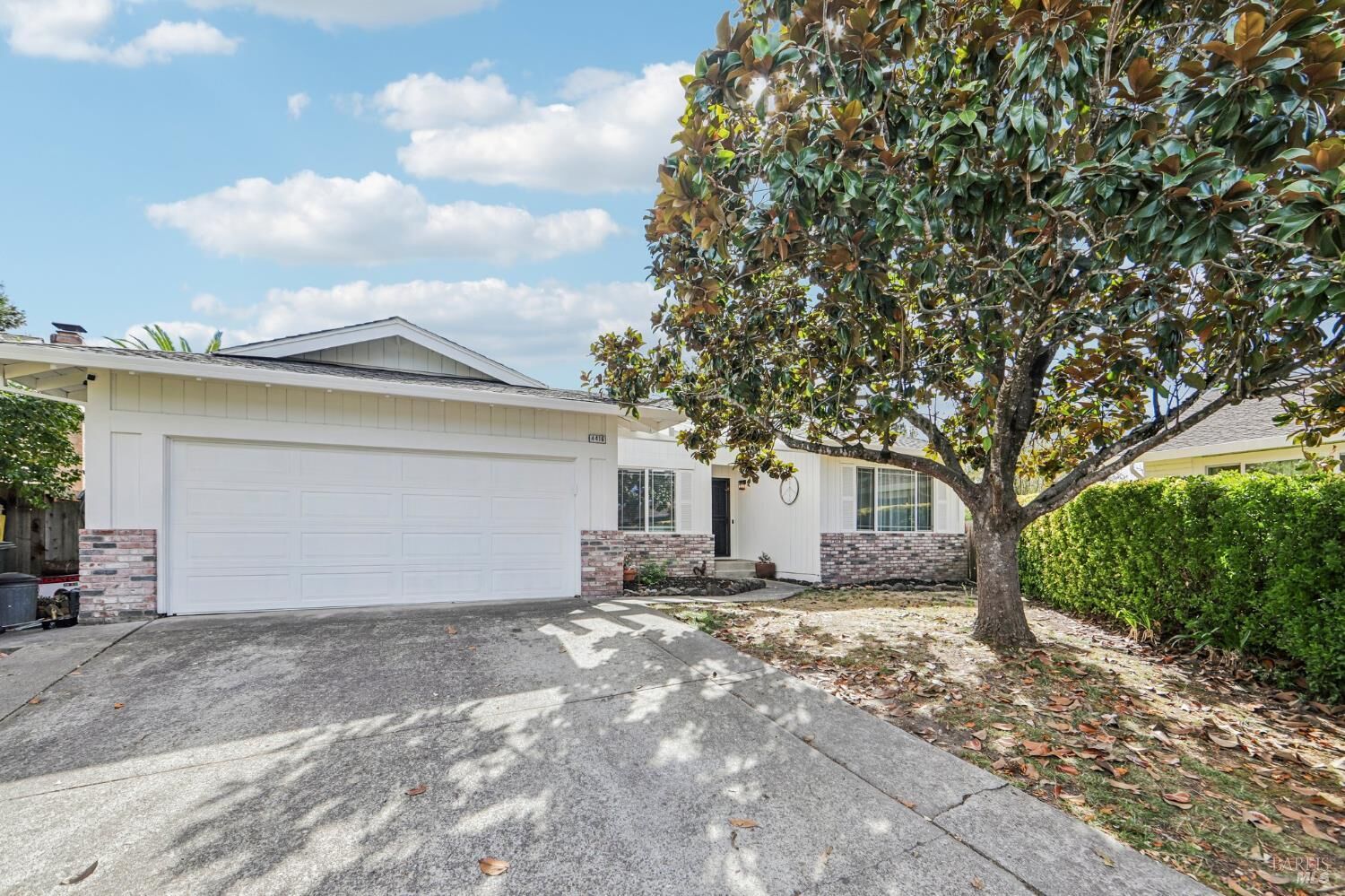 Property Photo:  4416 Hamlet Court  CA 94928 