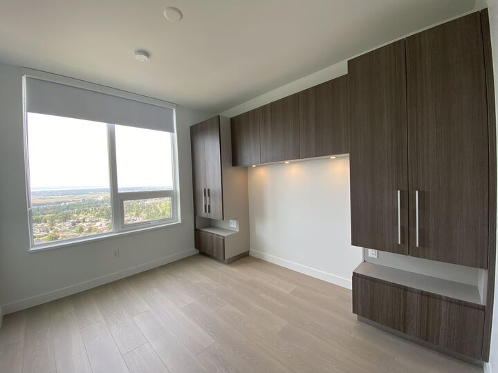 Property Photo:  6537 Telford Avenue 2804  BC V5H 0K9 