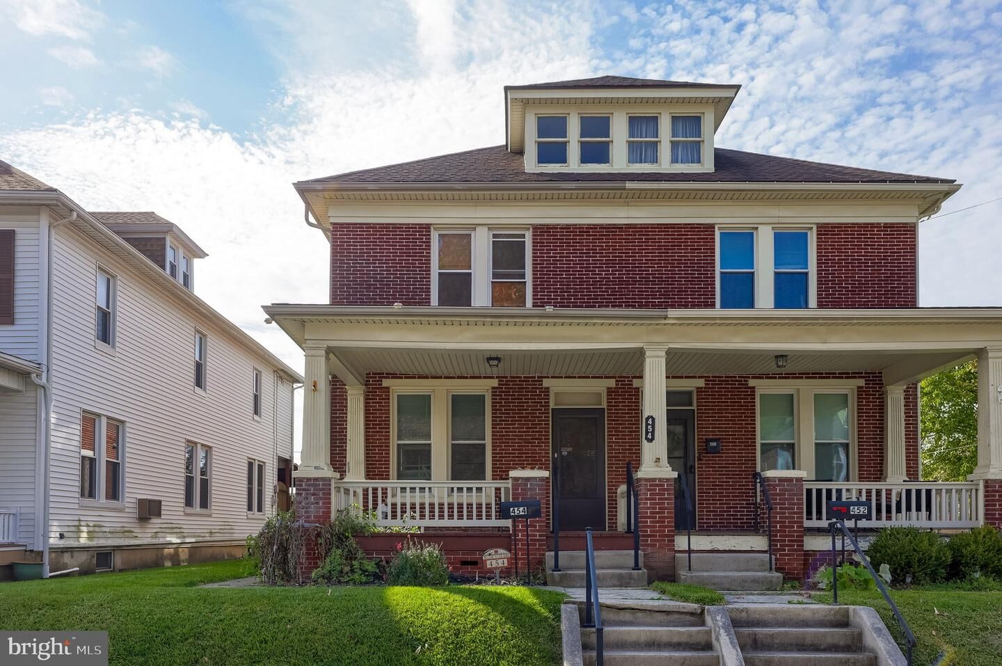 Property Photo:  454 S Main Street  PA 17356 