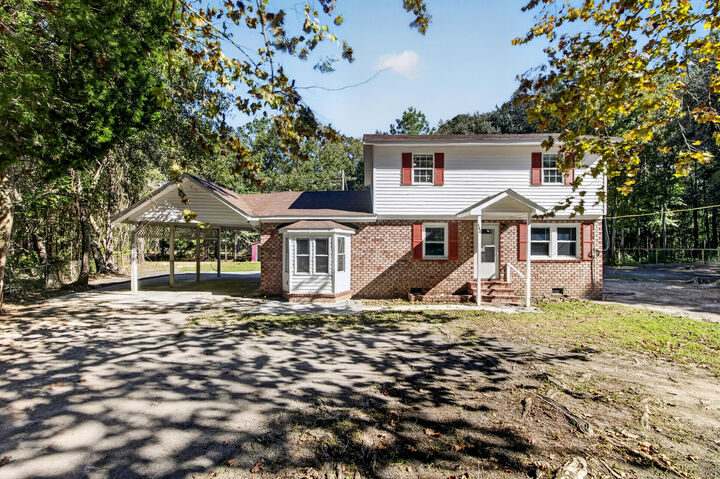 Property Photo: 144 Butterfly Lane SC 29461
