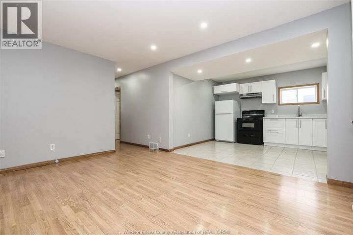 Property Photo:  2643 Carissa Lower  ON N8R 2J9 