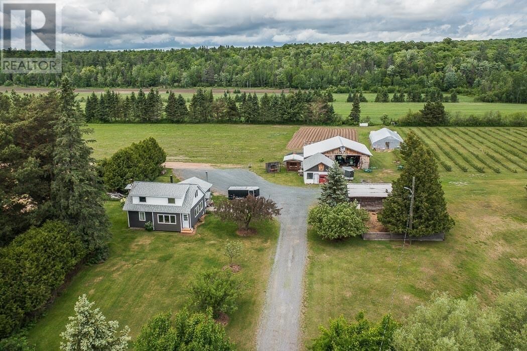 Property Photo: 46 Collver Rd, Huron Shores Township ON P0R 1L0