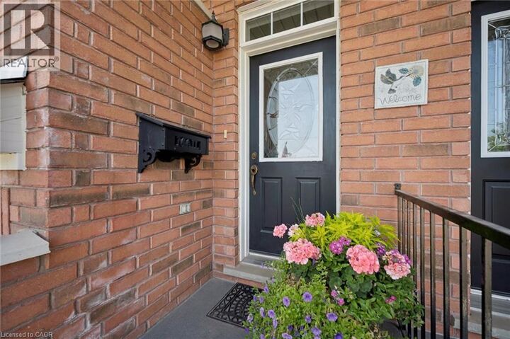 Property Photo:  487 East St Andrew Street East  ON N1M 3V6 