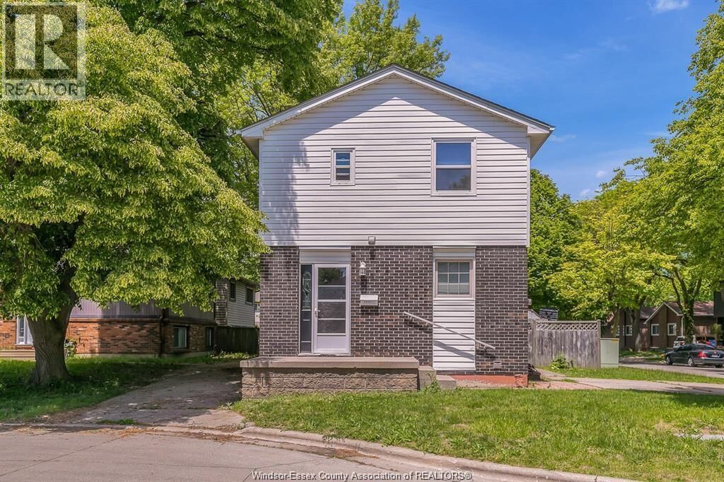 Property Photo:  1341 Cottage  ON N8S 4H6 