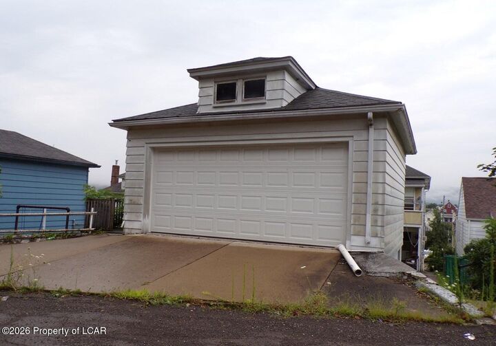 Property Photo:  119 W Grand Street  PA 18634 
