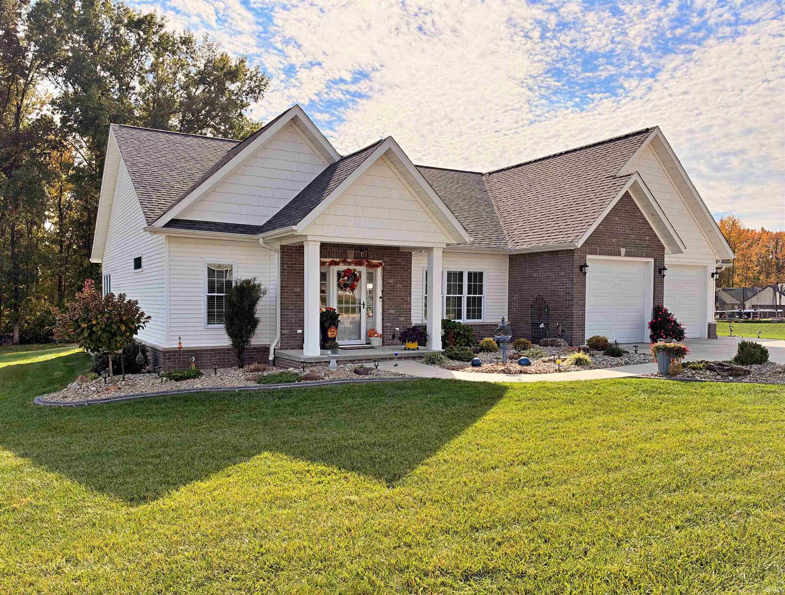 Property Photo: 15 Deerfield Lane IN 47501