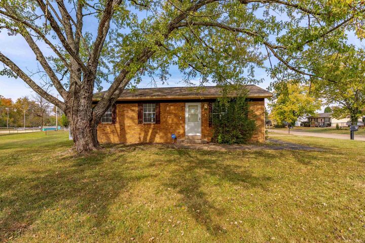 Property Photo:  5600 N New York Avenue  IN 47711 