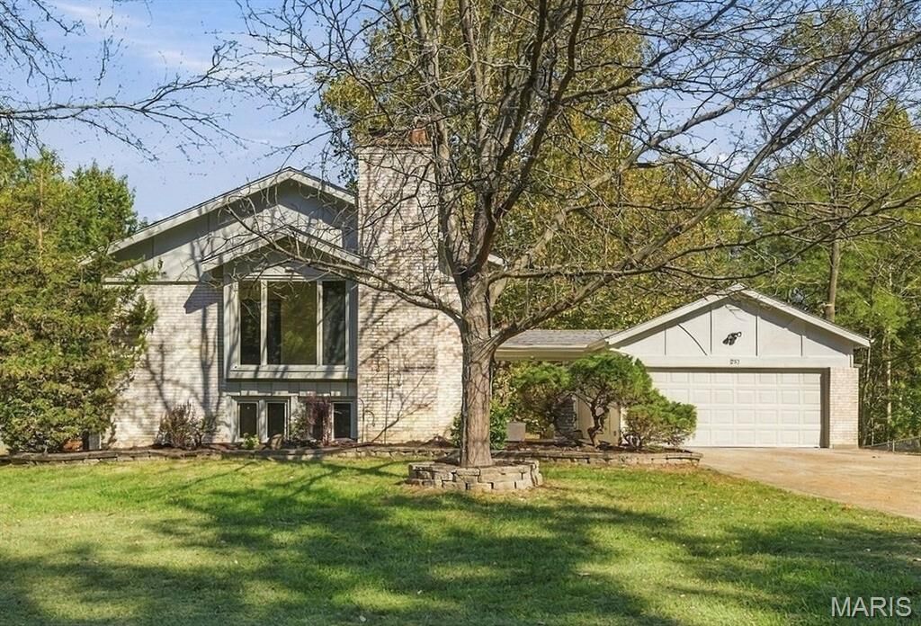 Property Photo: 257 Treasure Cove MO 63021