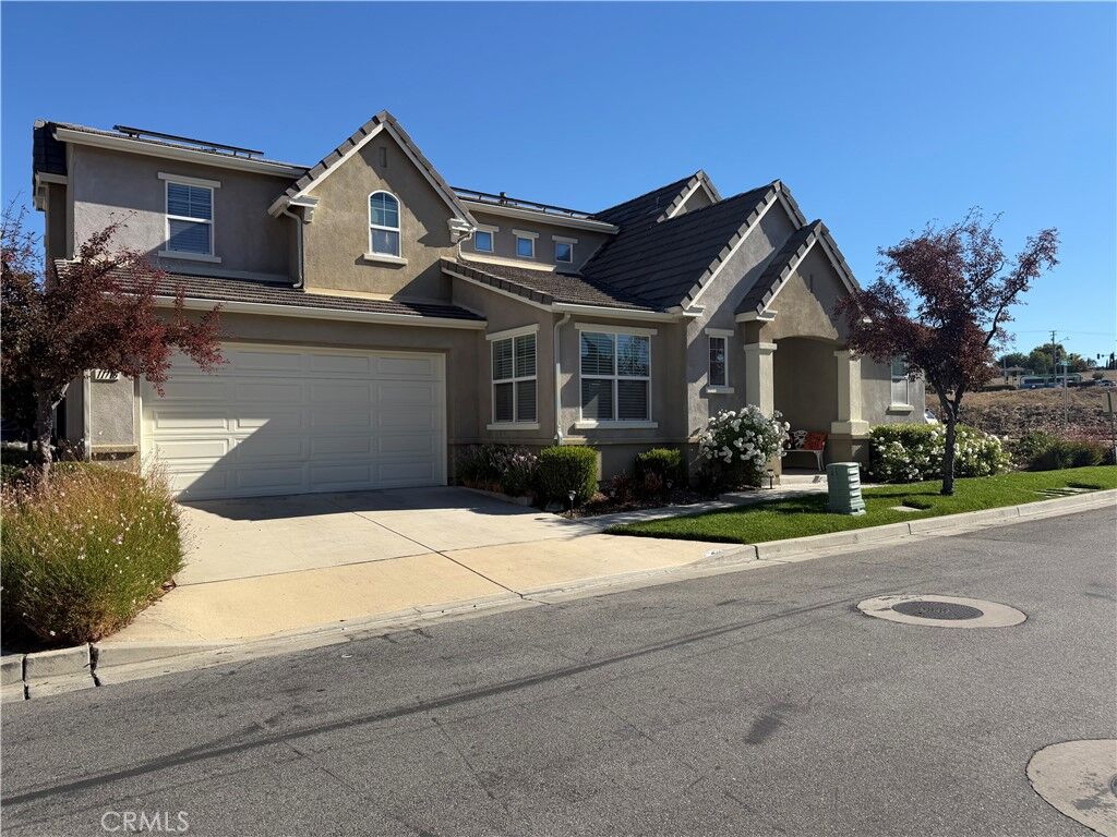 Property Photo:  11716 Salvia  CA 93422 